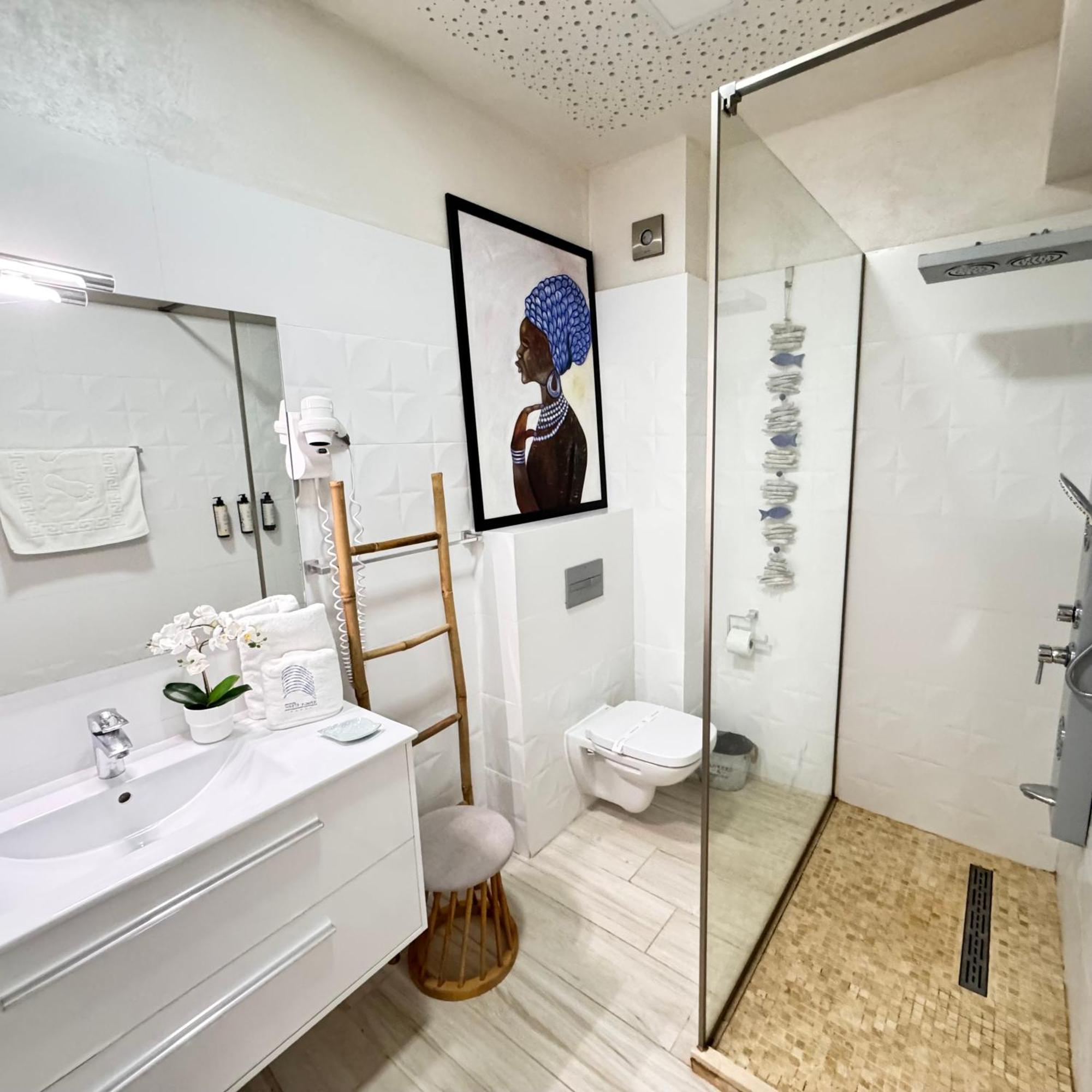 White Tower Mamaia - Private Apartment Exteriör bild
